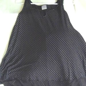 3x NWOT secret treasures black and white tank